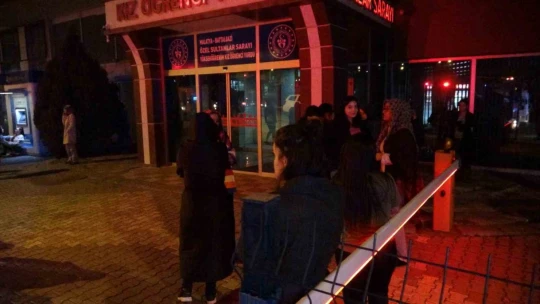 Kız yurdunda yangın paniği
