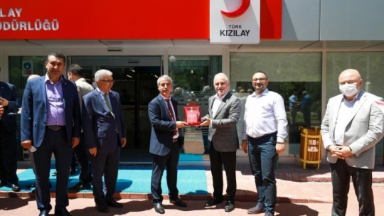 Kızılay Malatya Şubesi'ne 5 ödül