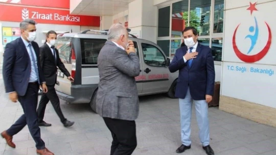 Kızılay yönetiminden Bentli'ye ziyaret