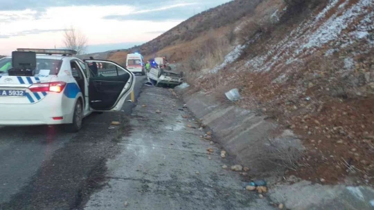 Kontrolden çıkan otomobil takla attı: 2 yaralı