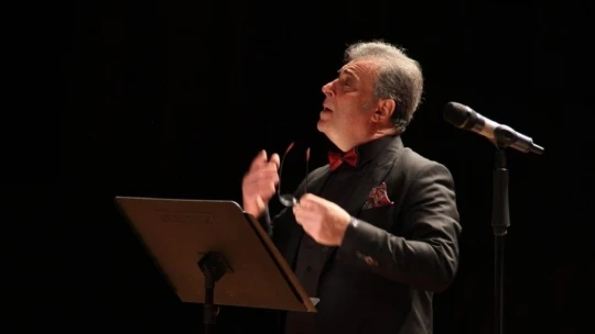 Korona virüs nedeniyle ölen ses sanatçısı Yıldırım defnedildi