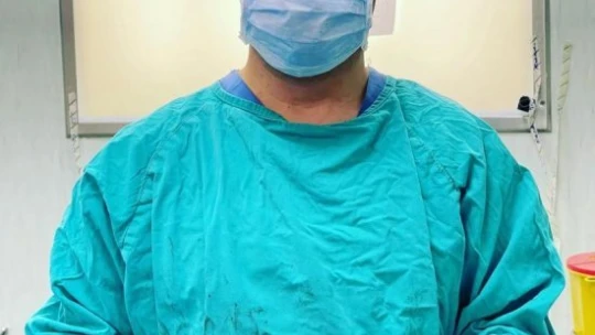 Korona virüs sayesinde 30 santimlik tümöründen kurtuldu