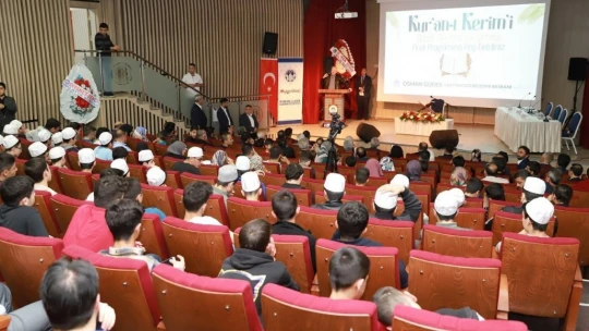 Kur'an bülbülleri yarıştı