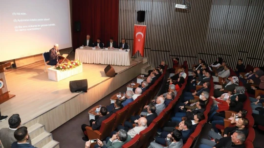 Kur'an bülbülleri yarıştı