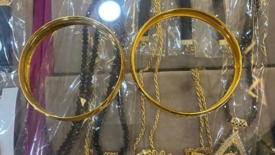 Kuyumcu soygunu kamerada