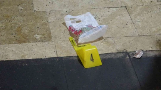 Laf atma kavgasında kan aktı: 3 yaralı