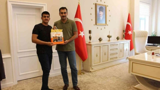 LGS'de dereceye girenlere hediye