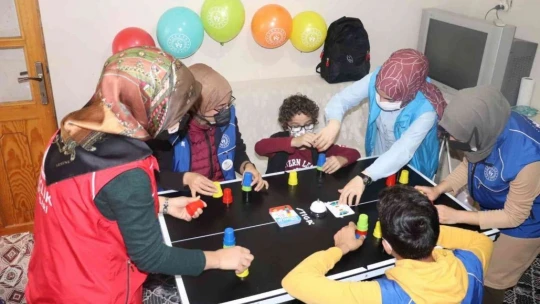 Lösemi Hastası Ömer'e jest