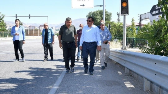 Anayurt caddesi Özsan'a bağlanıyor