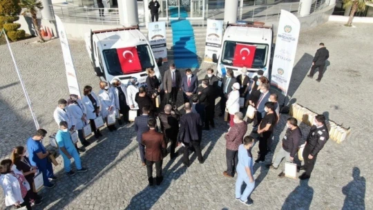 Malatya Büyükşehir Belediyesi'nden sağlıkçılara hediye paketi