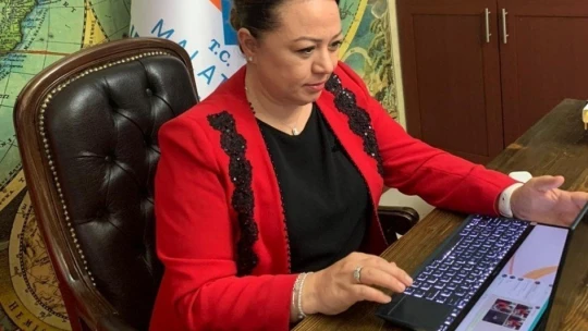 Malatya'da 'Covid-19 Pandemisi ve Aşı Süreci İçin Güncel Yaklaşımlar' konulu e-panel