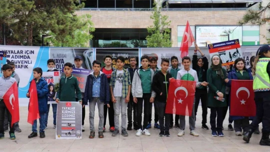 Malatya'da 'Yayalar için 5 Adımda Güvenli Trafik' tanıtımı yapıldı