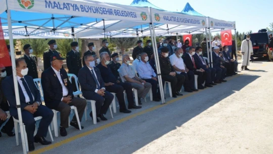 Malatya'da 15 Temmuz şehitleri mezarı başında anıldı