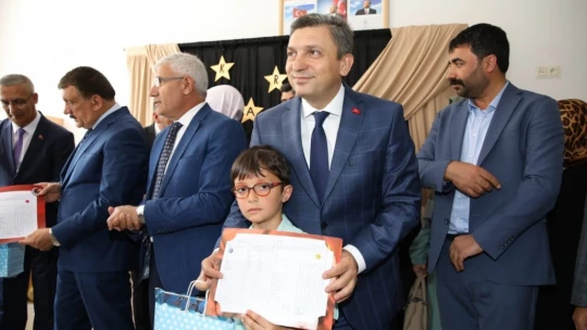 Malatya'da 186 bin 857 öğrencinin karne heyecanı