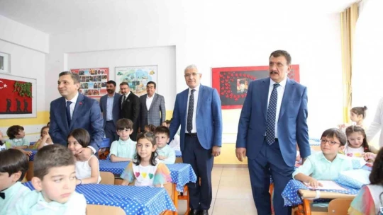 Malatya'da 186 bin 857 öğrencinin karne heyecanı