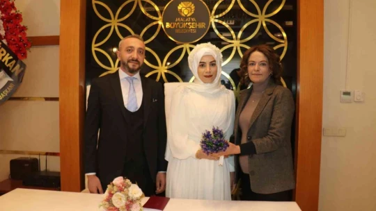 20 çift 14 Şubat'ı seçti