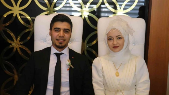 20 çift 14 Şubat'ı seçti