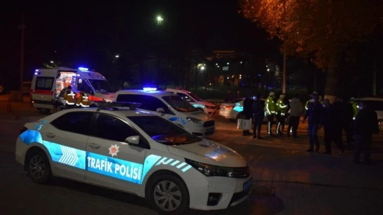 Malatya'da 3 aracın karıştığı kazada 4 kişi yaralandı