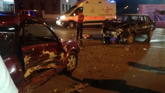 Malatya'da 3 ayrı kazada 6 kişi yaralandı