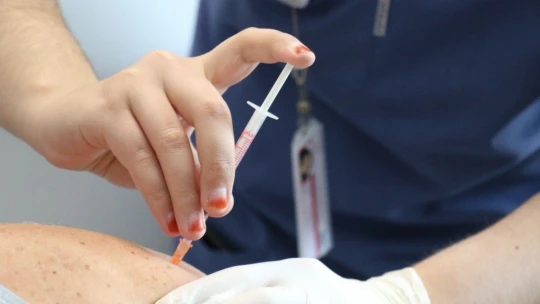 Malatya'da 345 bin kişi birinci doz aşısını oldu