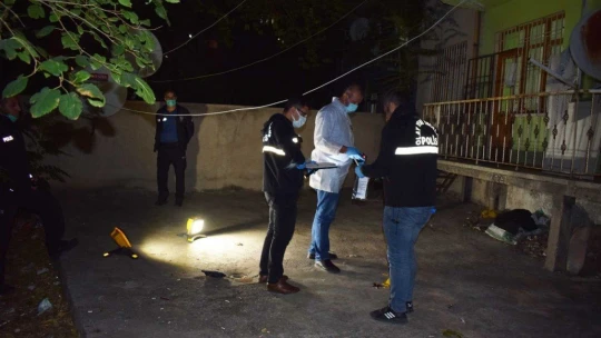 Malatya'da 4. kattan düşen genç hayatını kaybetti