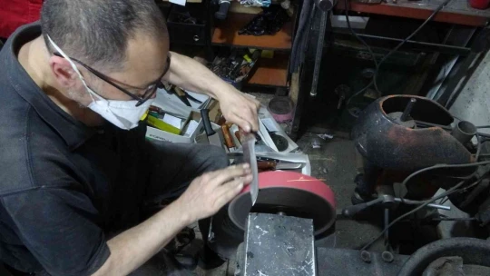 Malatya'da bıçak ustalarının bayram mesaisi başladı