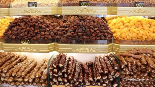 Bir yılda 347 milyon dolarlık kayısı ihracatı