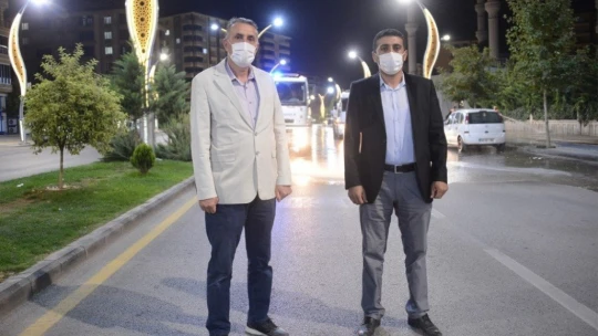 Malatya'da caddeler yıkanıyor