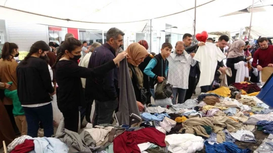 Malatya'da çarşı ve pazarda bayram hareketliliği