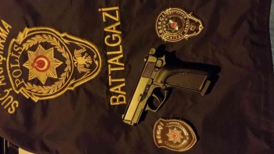 Malatya'da çeşitli suçlardan gözaltına alınan 5 kişi tutuklandı