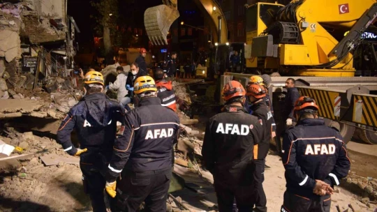 Malatya'da çöken binada arama çalışmaları sona erdi