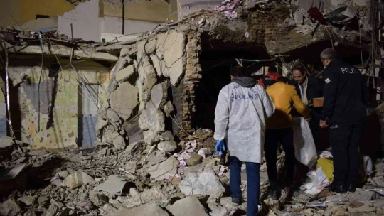 Malatya'da çöken binada arama çalışmaları sona erdi