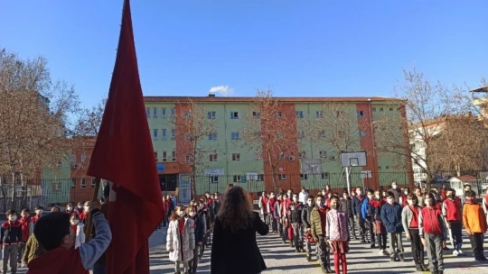Malatya'da da öğrenciler ders başı yaptı
