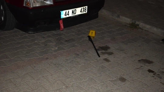 Malatya'da döner bıçaklı kavga: 1'i ağır 2 yaralı