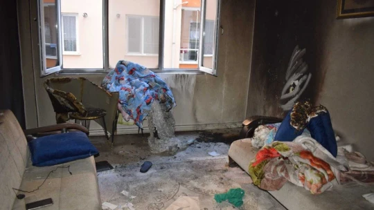 Malatya'da ev yangınında 3 çocuk yaralandı