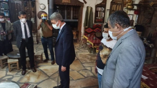 Malatya'da evinde karantinada durmayan vakalar yurtlarda zorunlu karantinaya alınacak