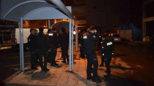 Malatya'da gecenin sessizliğini silah sesleri bozdu