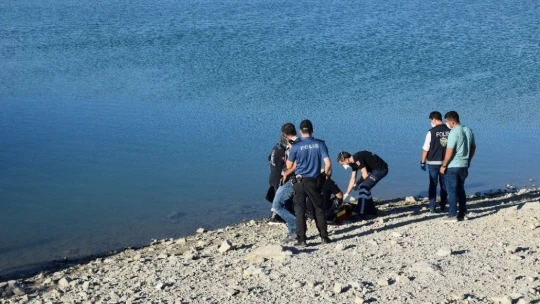 Malatya'da gölete giren 2 kişi boğuldu
