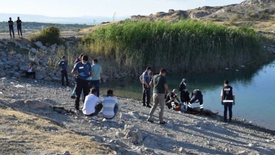 Malatya'da gölete giren 2 kişi boğuldu