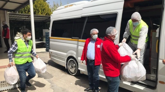 Malatya'da her gün 3 bin kişiye sıcak iftarlık