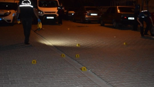 Malatya'da husumetlilerin karşılaşması kanlı bitti: 1 ölü  1 yaralı