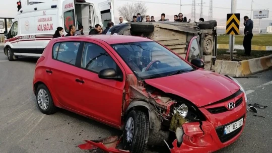 Malatya'da iki ayrı kaza: 3 yaralı