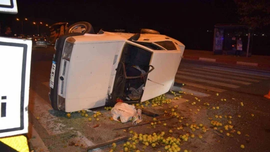 Malatya'da iki otomobil çarpıştı: 3 yaralı