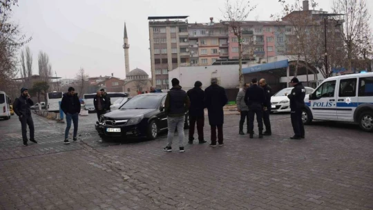 Malatya'da iki otomobil çarpıştı: 1 yaralı