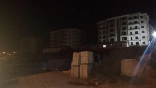 Malatya'da kablo hırsızlarına suçüstü