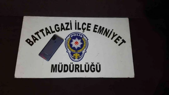 Malatya'da kablo hırsızlarına suçüstü