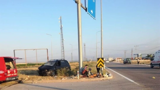 Malatya'da kamyon ile otomobil çarpıştı: 6 yaralı