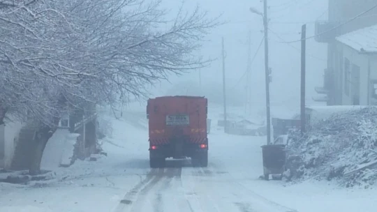 Malatya'da kar nedeniyle 14 mahalle yolu ulaşıma kapandı