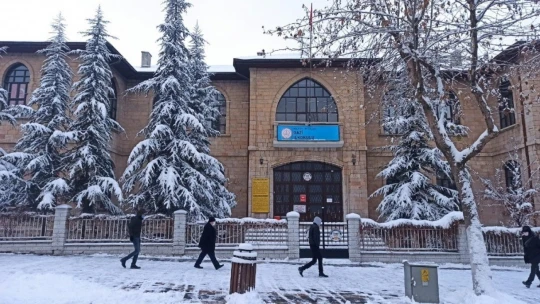 Malatya'da kar sevinci