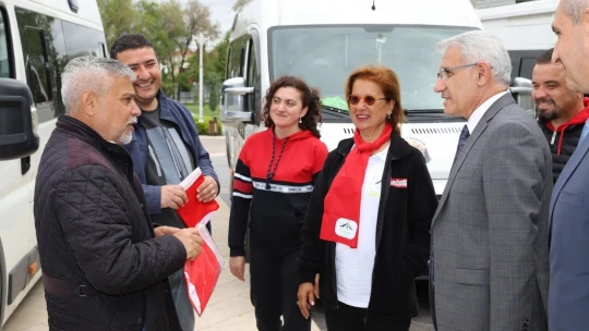 Malatya'da karavan festivali kortej yürüyüşü ile başladı
